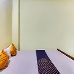 Spot On Mishra Guest House